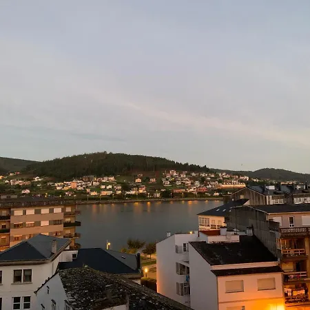 Apartamento Porta Da Vila Viveiro Exterior foto
